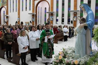 Acontece hoje 19/07 o 3º dia da Novena em Louvor a Sant´Ana  